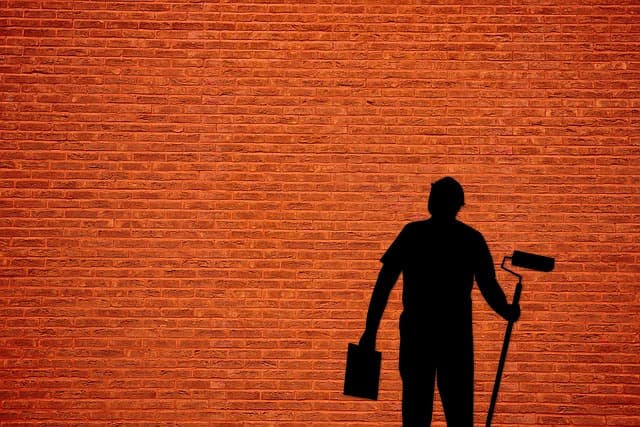Les 5 erreurs courantes à éviter avec un peintre expert